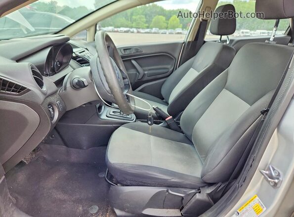 3FADP4AJXKM131650 2019 FORD FIESTA Silver Front interior view