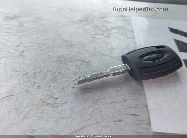 3FADP4AJXKM162607 2019 FORD FIESTA Серебряный Вид панели приборов