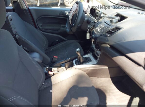 3FADP4BE7GM173573 2016 FORD FIESTA Red Front interior view