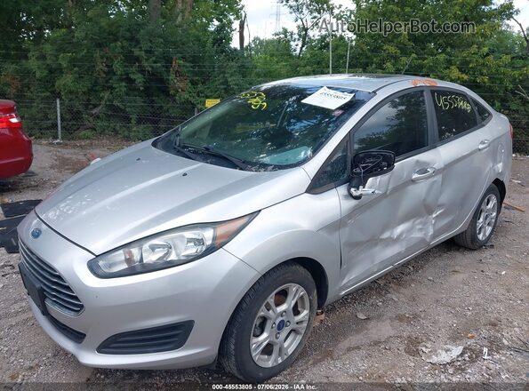 3FADP4BJ0GM197100 2016 FORD FIESTA Silver Widok wnętrza z przodu