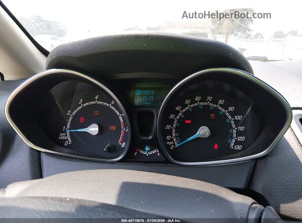 3FADP4BJ0HM140641 2017 FORD FIESTA Белый Вид задних сидений