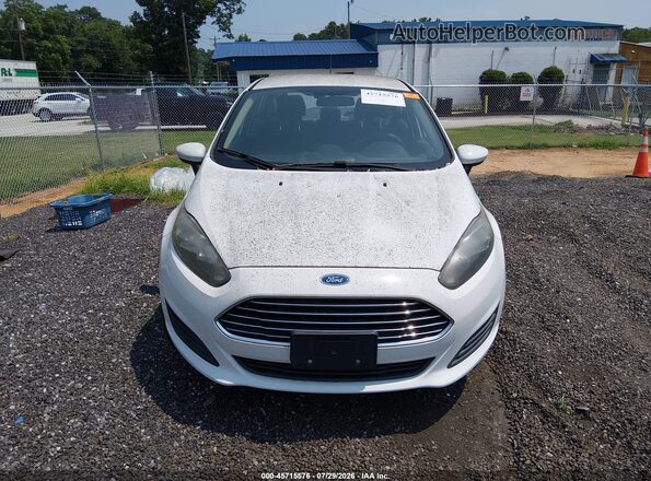 3FADP4BJ0HM140641 2017 FORD FIESTA Белый Вид щитка приборов