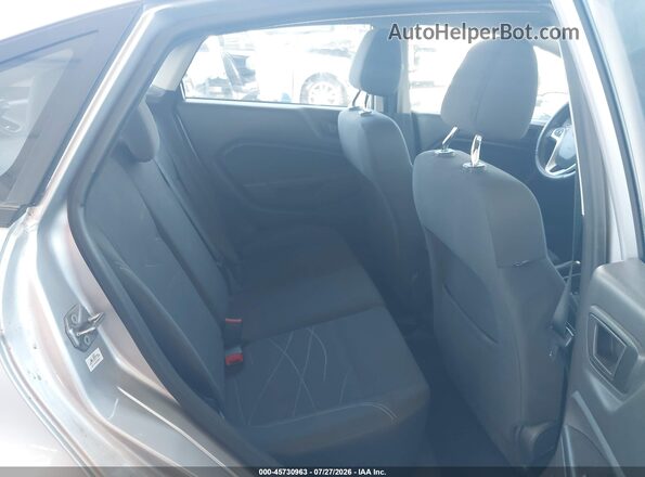 3FADP4BJ0JM124977 2018 FORD FIESTA Silver VIN կոդի պիտակի տեսք