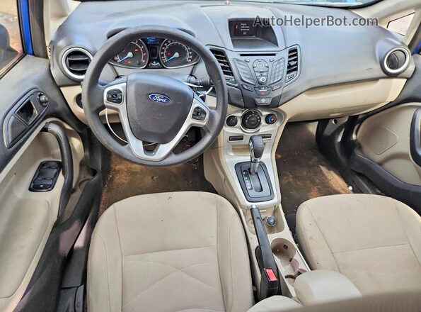 3FADP4BJ0JM129757 2018 FORD FIESTA Blue Widok deski rozdzielczej