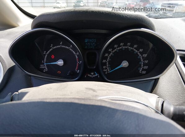 3FADP4BJ0KM131655 2019 FORD FIESTA Silver Rear seats view