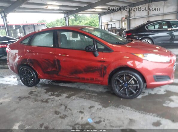 3FADP4BJ0KM144292 2019 FORD FIESTA Красный Вид задней части салона