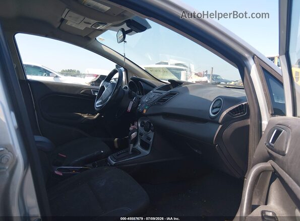 3FADP4BJ1GM133986 2016 FORD FIESTA Silver Vista interior delantera