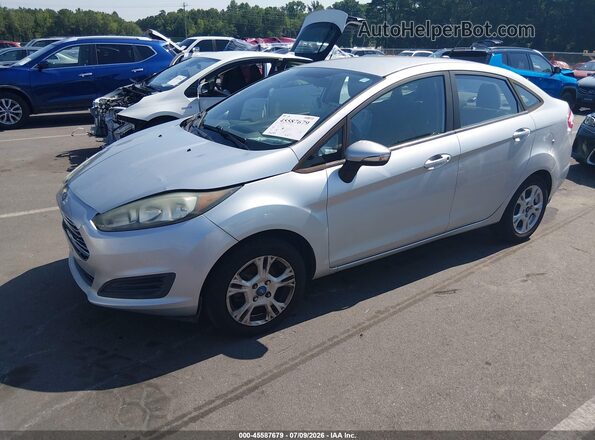 3FADP4BJ1GM133986 2016 FORD FIESTA Silver Vista tres cuartos delantera izquierda