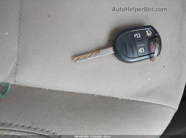 3FADP4BJ1HM131107 2017 FORD FIESTA Белый Вид панели приборов