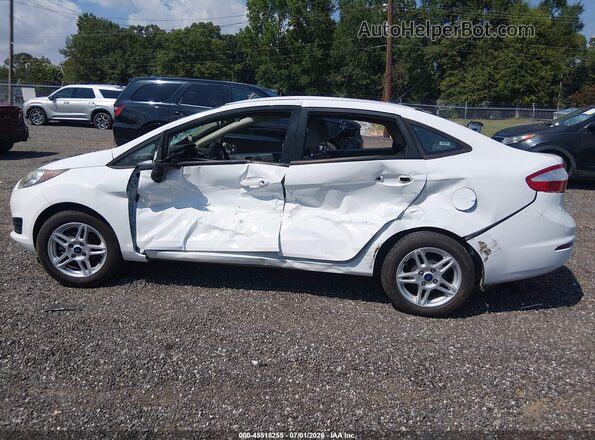 3FADP4BJ1HM131107 2017 FORD FIESTA Белый Панорамный вид салона 360°