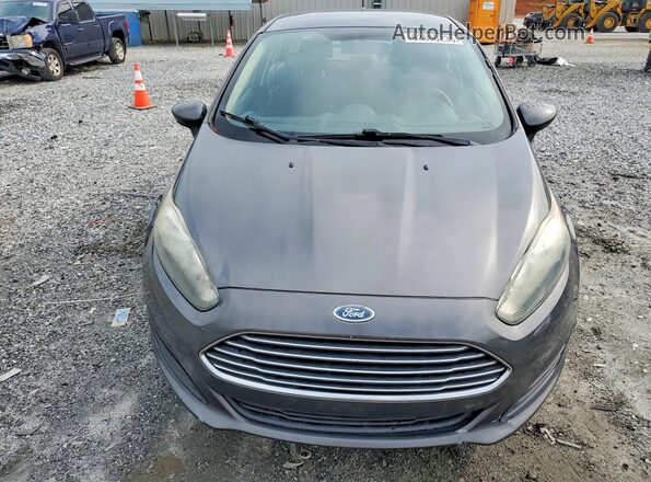 3FADP4BJ1HM139661 2017 FORD FIESTA Серый Вид спереди