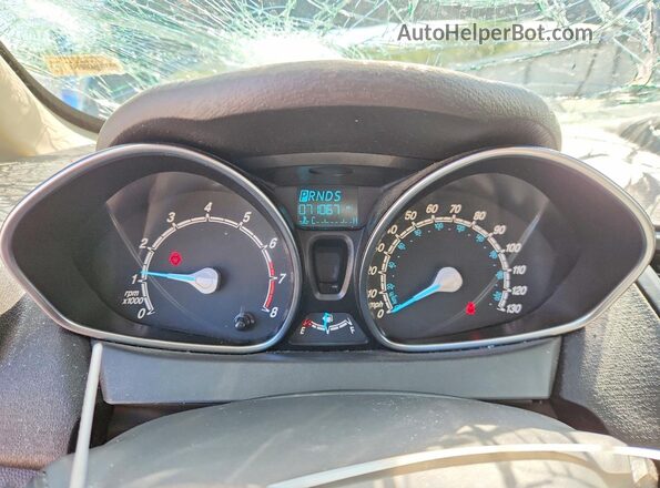 3FADP4BJ1JM130335 2018 FORD FIESTA Black Widok zestawu wskaźników
