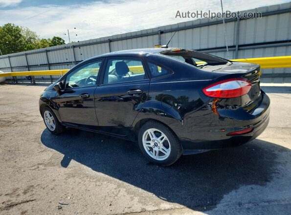 3FADP4BJ1JM130335 2018 FORD FIESTA Black Tył lewy
