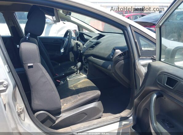 3FADP4BJ2KM119846 2019 FORD FIESTA Silver წინა სალონის ხედი