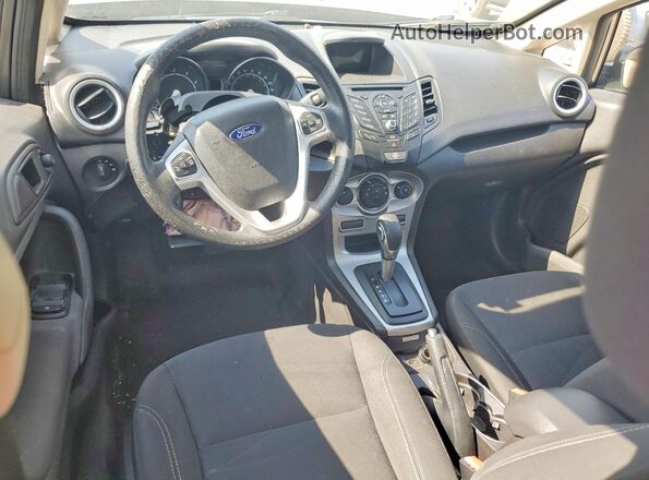 3FADP4BJ3HM129410 2017 FORD FIESTA Gray Widok deski rozdzielczej