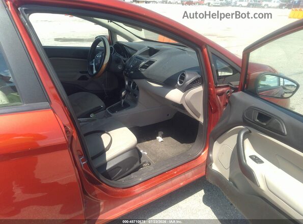 3FADP4BJ3JM128988 2018 FORD FIESTA Orange Front interior view
