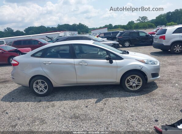 3FADP4BJ3KM124330 2019 FORD FIESTA Silver Vista interior trasera