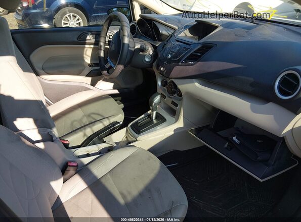 3FADP4BJ4JM124352 2018 FORD FIESTA White წინა სალონის ხედი