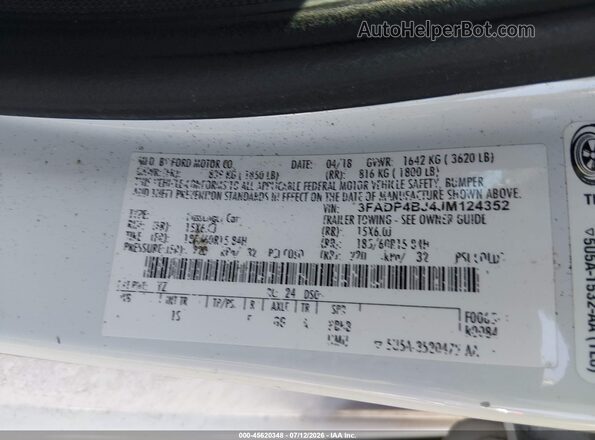 3FADP4BJ4JM124352 2018 FORD FIESTA White ძრავის განყოფილების ხედი