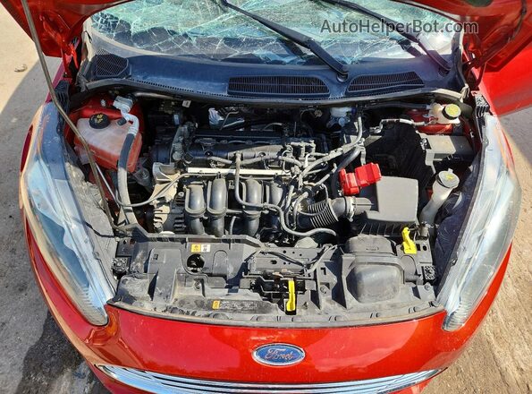 3FADP4BJ5JM100805 2018 FORD FIESTA Red Widok wnętrza z tyłu