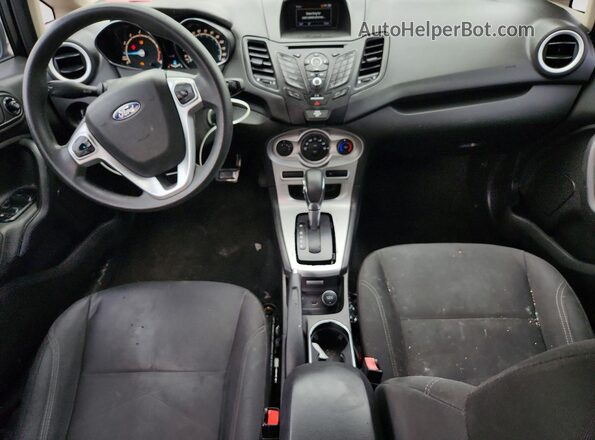 3FADP4BJ5JM116566 2018 FORD FIESTA Black Dashboard view