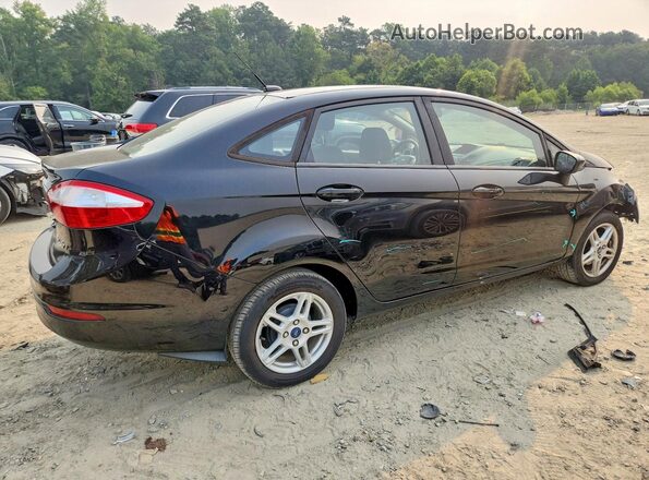 3FADP4BJ5JM139622 2018 FORD FIESTA Черный Задняя правая четверть