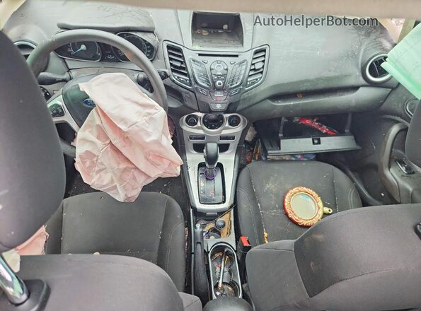 3FADP4BJ5KM153344 2019 FORD FIESTA Black Вид панелі приладів