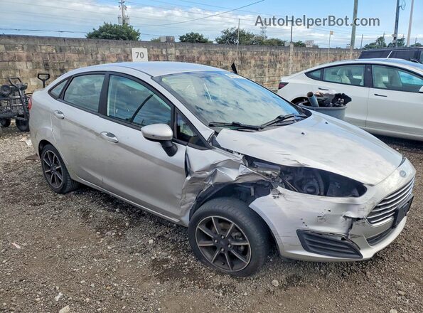 3FADP4BJ6HM137081 2017 FORD FIESTA Silver Front right
