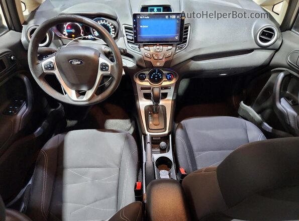 3FADP4BJ6HM171960 2017 FORD FIESTA Gray Dashboard view