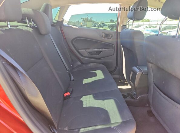 3FADP4BJ6JM112302 2018 FORD FIESTA Red Հետևի նստատեղերի տեսք