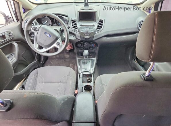 3FADP4BJ6KM106808 2019 FORD FIESTA White Widok deski rozdzielczej