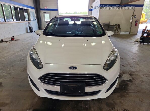 3FADP4BJ6KM129084 2019 FORD FIESTA Белый Вид спереди