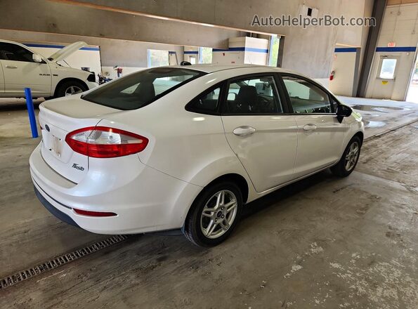 3FADP4BJ6KM129084 2019 FORD FIESTA Белый Задняя правая четверть