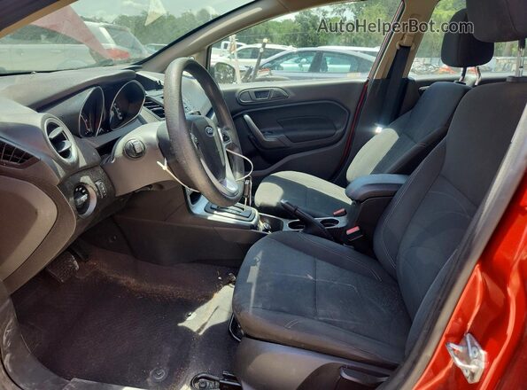 3FADP4BJ6KM166216 2019 FORD FIESTA Red წინა სალონის ხედი
