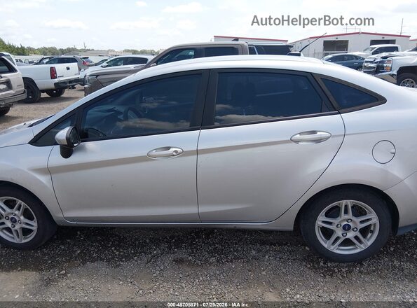 3FADP4BJ7HM100962 2017 FORD FIESTA Silver Vista interior de 360 grados