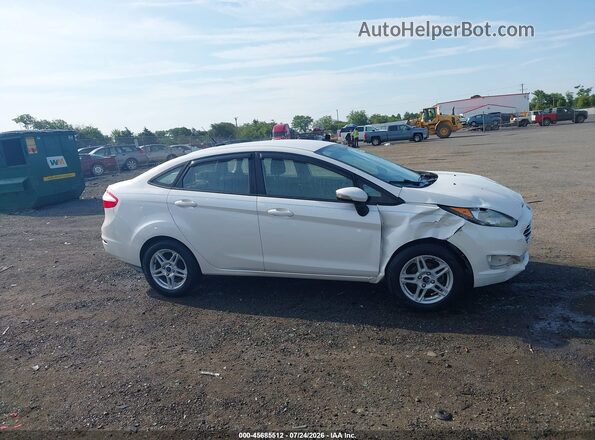3FADP4BJ7HM105014 2017 FORD FIESTA White Rear interior view