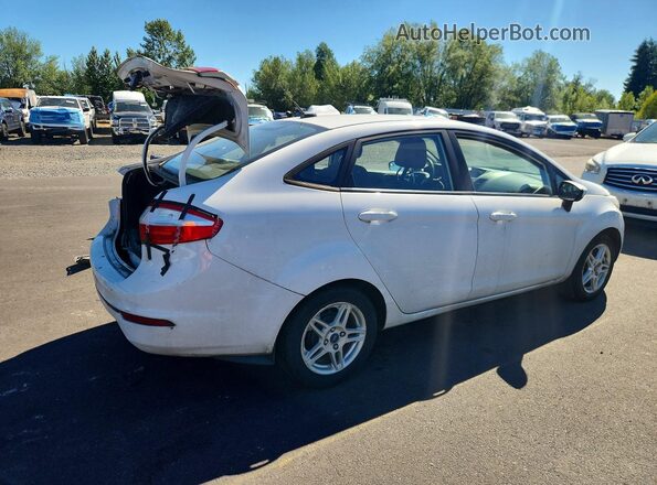 3FADP4BJ7HM129510 2017 FORD FIESTA Белый Задняя правая четверть