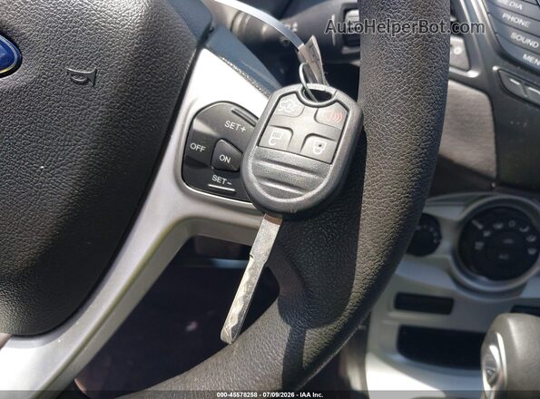 3FADP4BJ7JM142537 2018 FORD FIESTA Red Вид панелі приладів