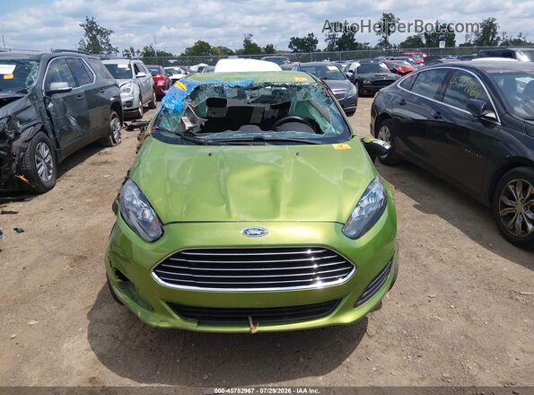 3FADP4BJ7KM129319 2019 FORD FIESTA Зеленый Вид панели приборов