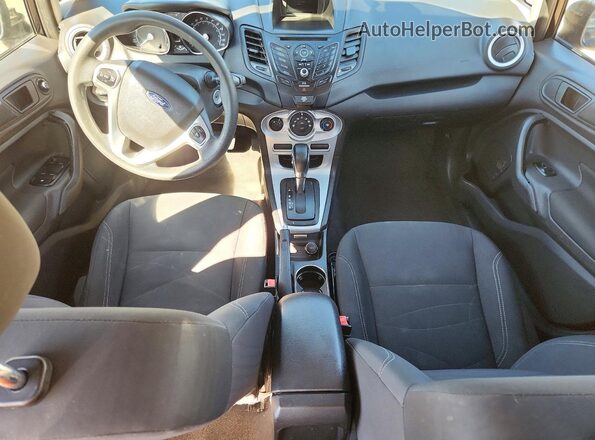 3FADP4BJ7KM153698 2019 FORD FIESTA Black Вид панелі приладів