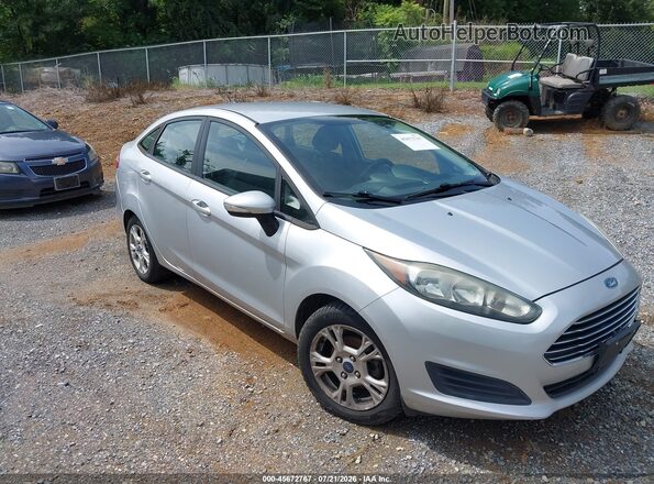 3FADP4BJ8GM118997 2016 FORD FIESTA Silver Front view
