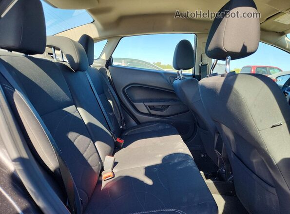 3FADP4BJ8HM145229 2017 FORD FIESTA Gray Widok tylnych siedzeń