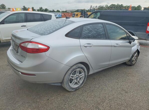 3FADP4BJ8JM132230 2018 FORD FIESTA Silver Հետևի աջ
