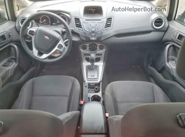 3FADP4BJ8JM132230 2018 FORD FIESTA Silver Առջևի վահանակի տեսք