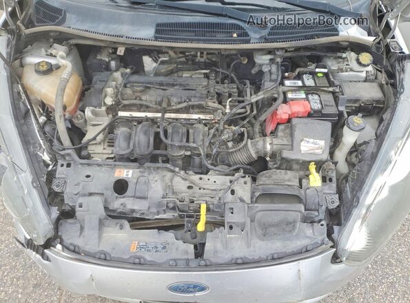 3FADP4BJ8JM132230 2018 FORD FIESTA Silver Սալոնի հետևի տեսք