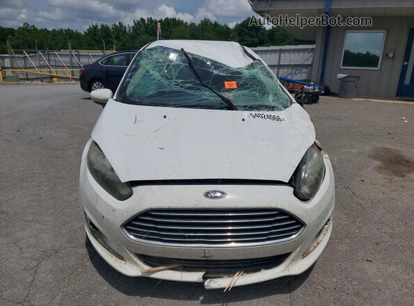 3FADP4BJ8JM143650 2018 FORD FIESTA Белый Вид спереди