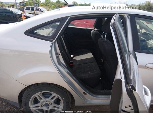 3FADP4BJ8KM166220 2019 FORD FIESTA Silver Widok naklejki z numerem VIN