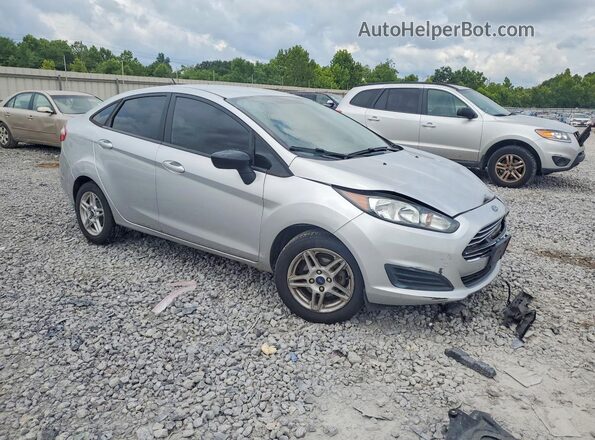 3FADP4BJ9HM118542 2017 FORD FIESTA Серебряный Передняя правая четверть