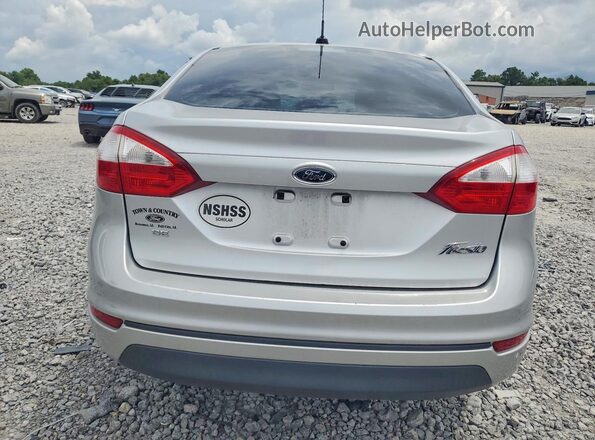 3FADP4BJ9HM118542 2017 FORD FIESTA Серебряный Вид сзади