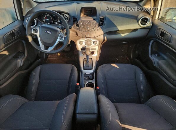 3FADP4BJXJM103862 2018 FORD FIESTA White Առջևի վահանակի տեսք